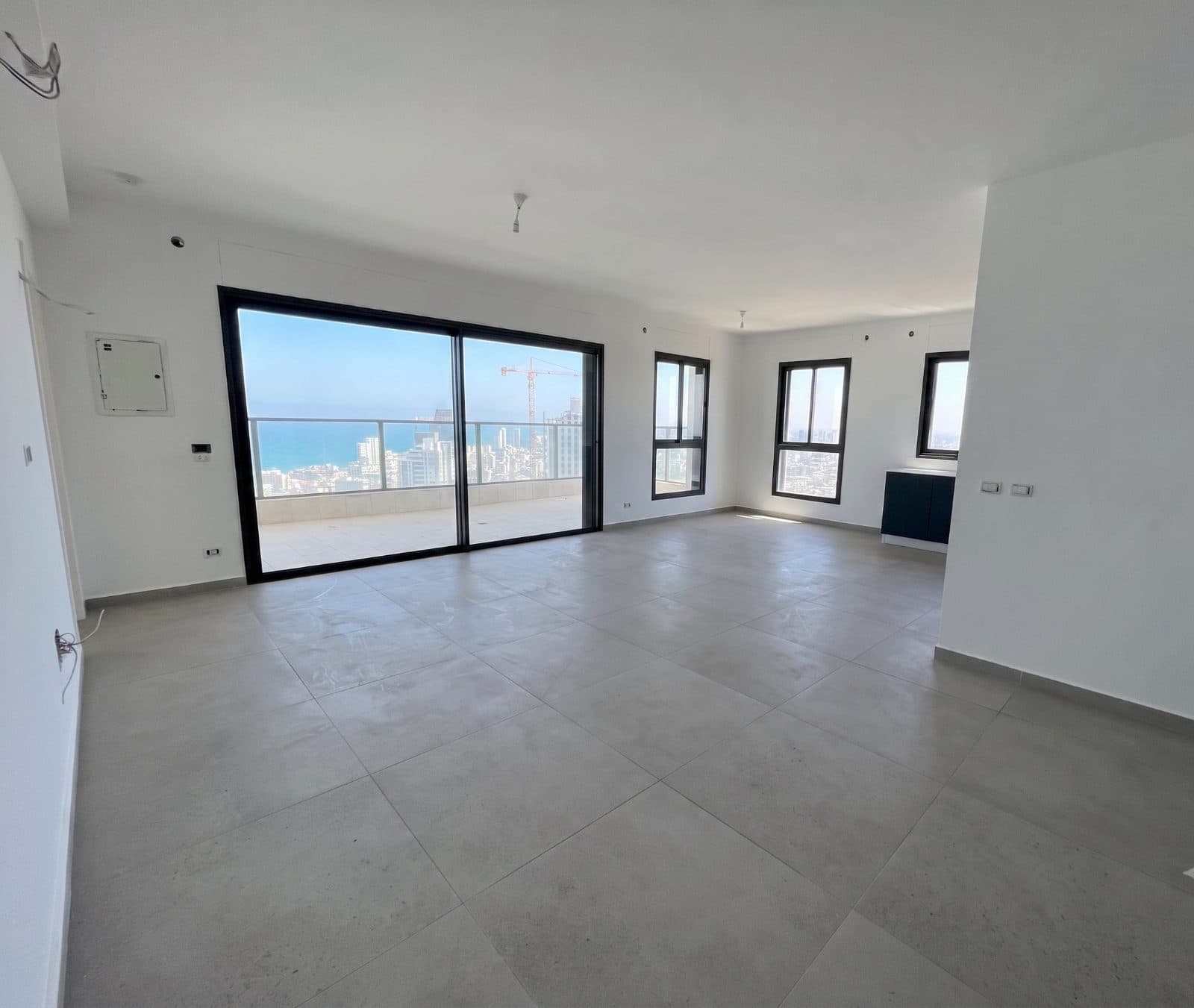 Park Hayam – 5 pièces neuf, terrasse de 21 m² face à la mer
