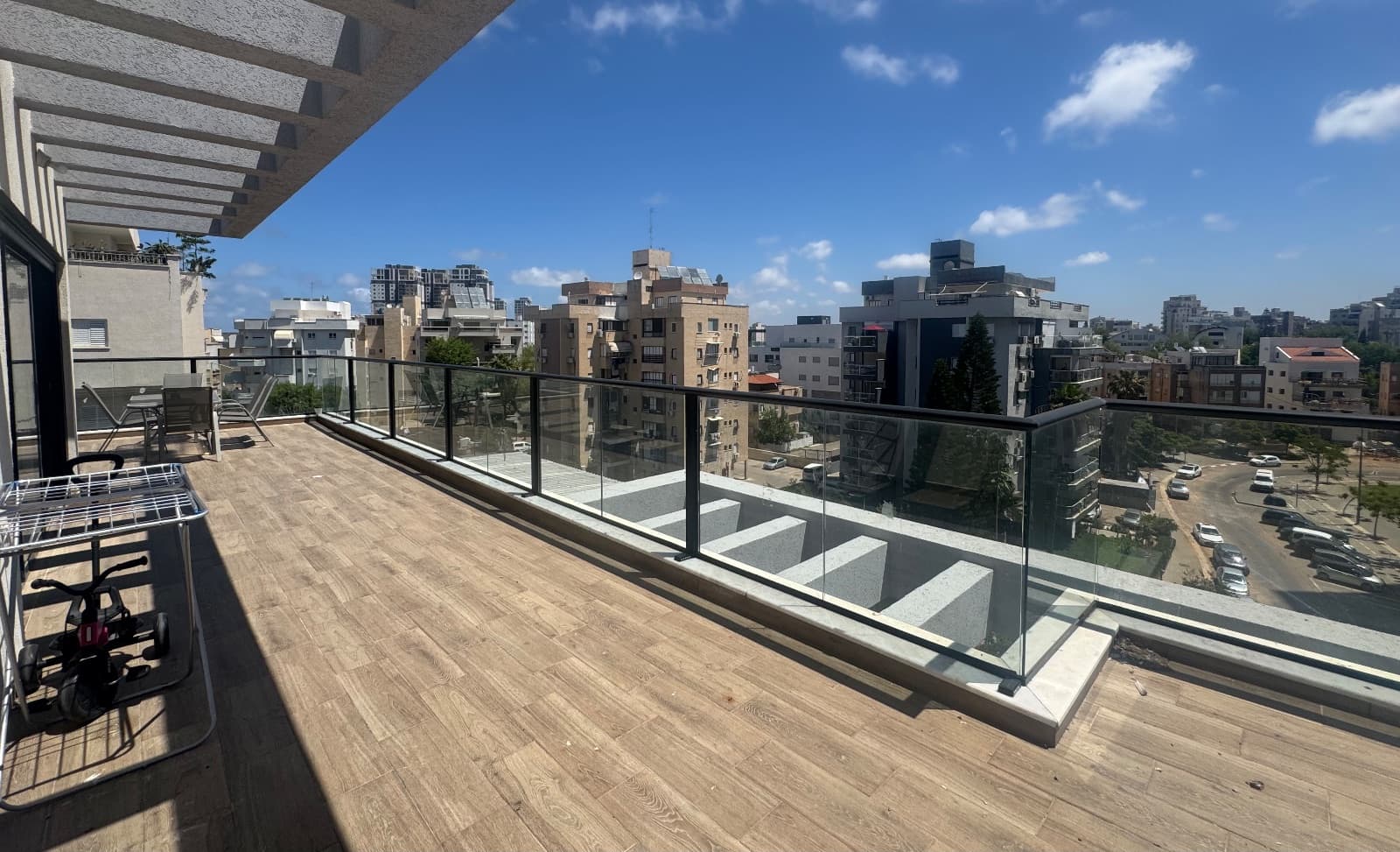 Penthouse 3p netanya centre grande terrasse