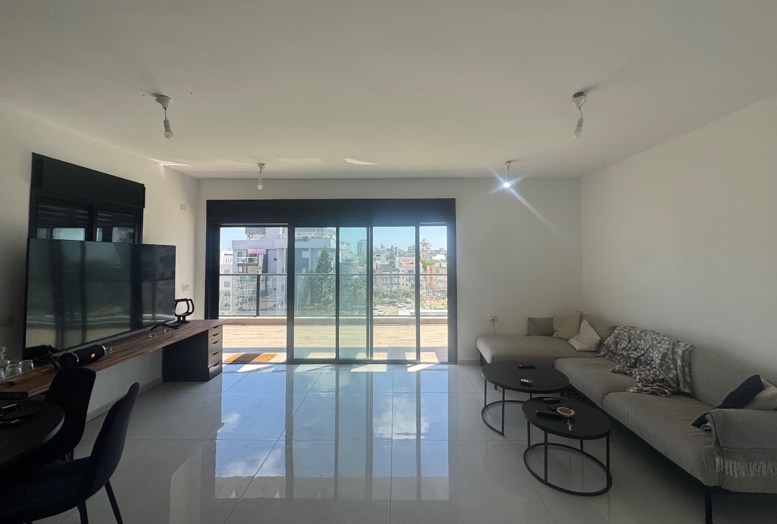 Penthouse 3p netanya centre grande terrasse
