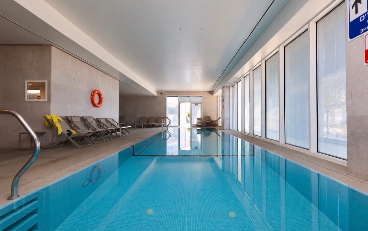 Mini penthouse dans le centre de netanya premiere ligne de mer
